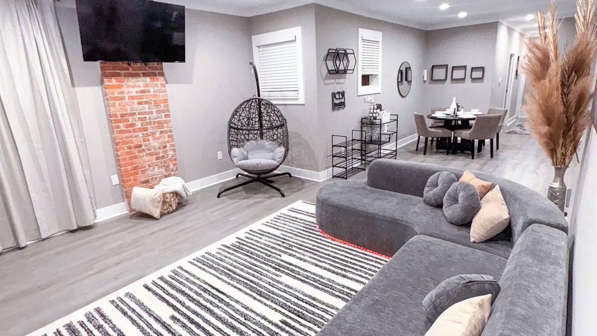 Near East Columbus Condo | Chic 3-bedroom condo with fitness room, WiFi in welcoming Columbus