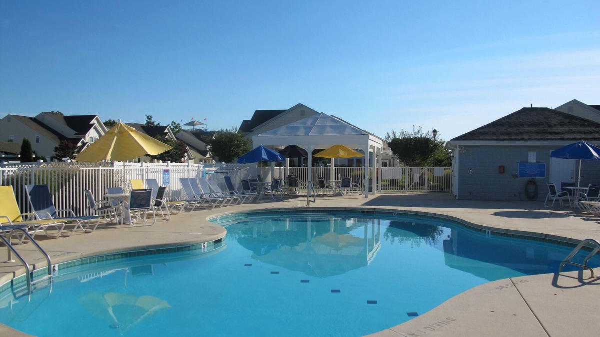 Keys Of Marsh Harbor House | Chic 4BR, 3.5BA/2 King Suites. Near Beach, Dining & Shops. Pool and tennis too!