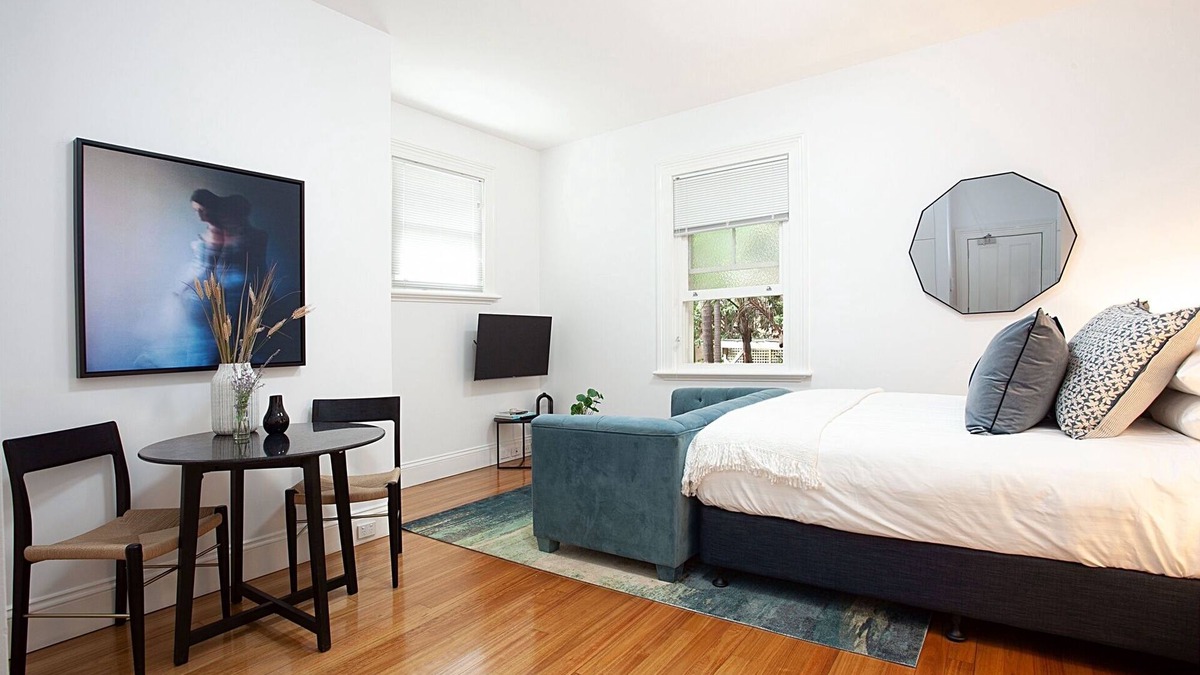 Lewisham Apartment | Chic and Characterful Studio Apartment