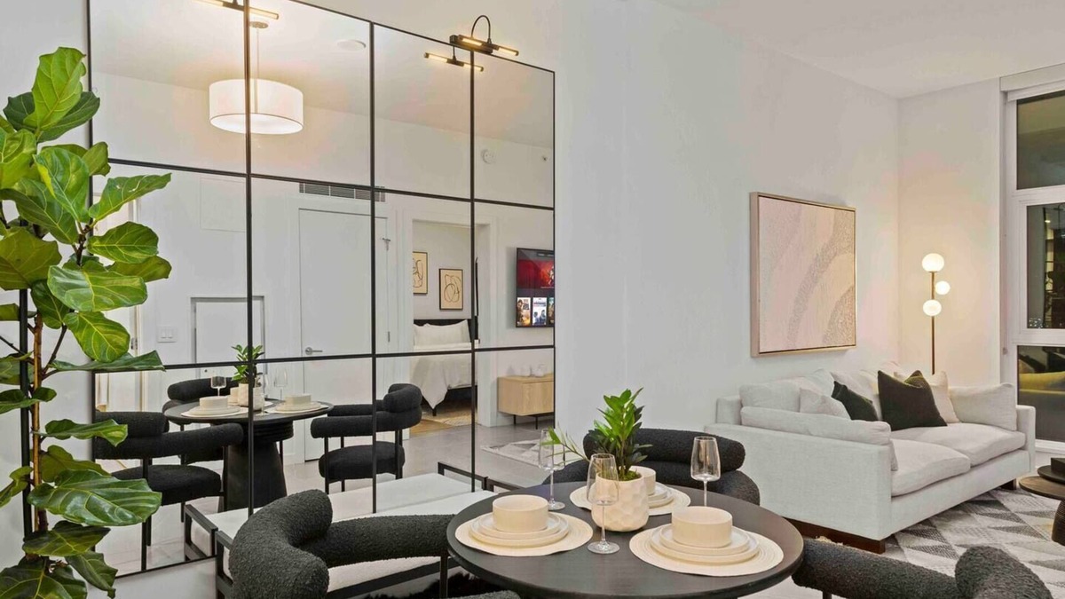 Vernon Apartment | Chic and Cozy 1-bed Urban Haven