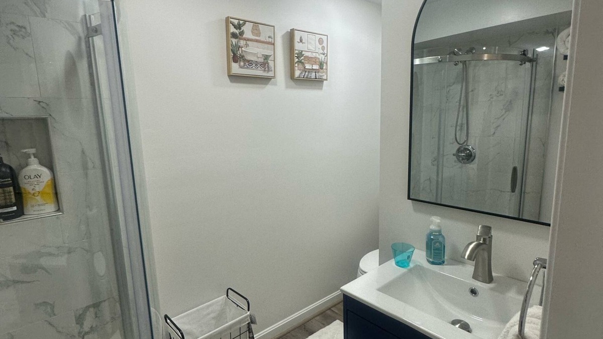 Parkville Apartment | Chic and cozy apartment with WiFi and AC in Parkville