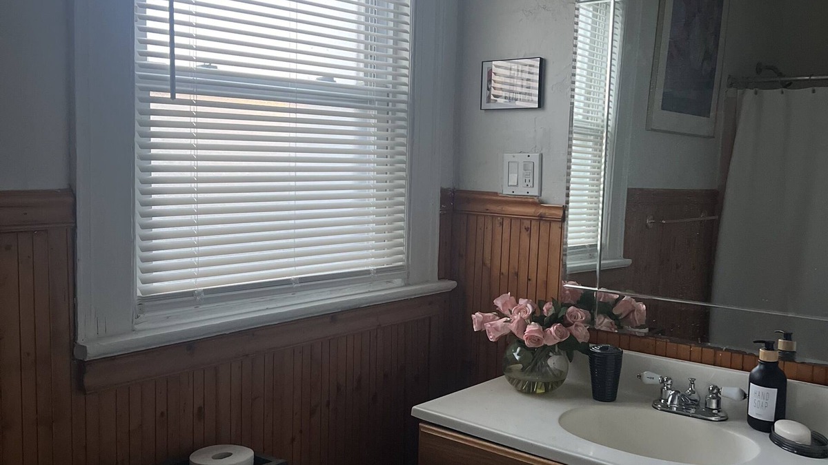 Montclair Apartment | Chic and cozy Montclair Apartment w/easy and quick NYC commute. Pet friendly!