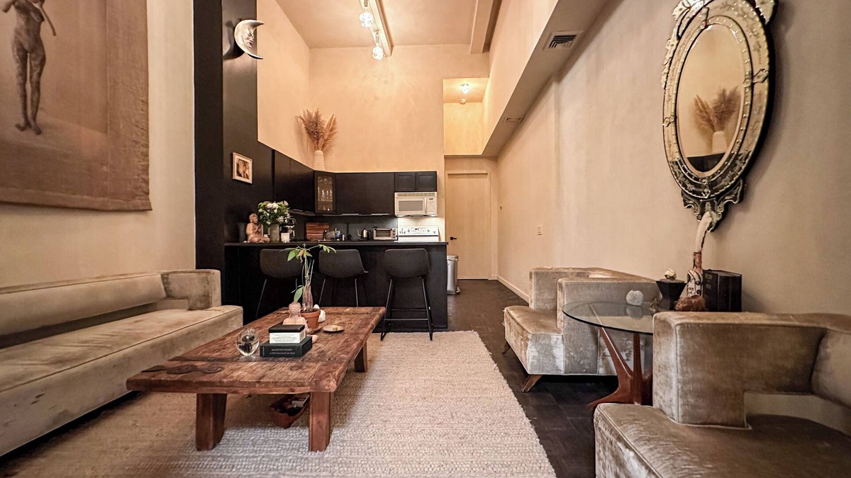 Tribeca House | Chic and Elegant TriBeCa Loft