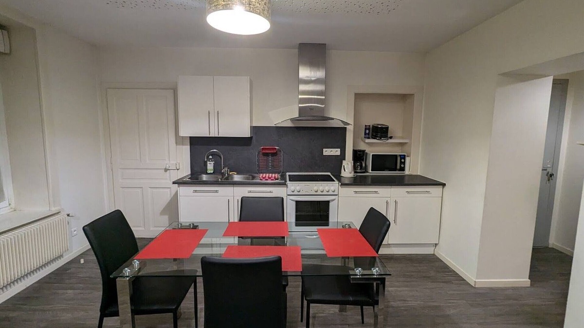 Epinal Apartment | Chic Apartment in Epinal, Near Palace Cinema & Shopping, Sleeps 4