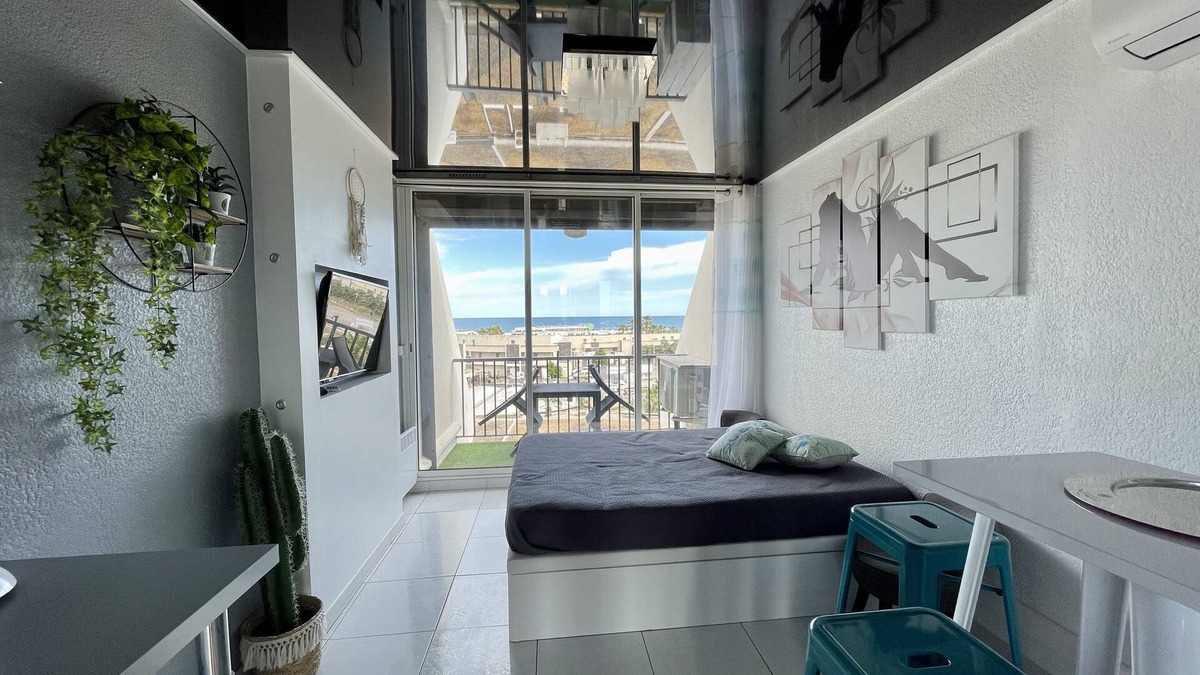 Naturist Village Apartment | Chic apartment in naturist village Cap d´Agde