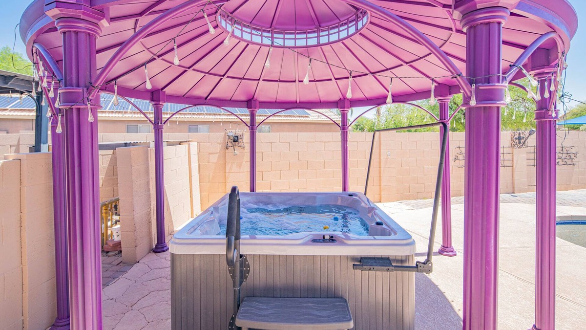 Casa Grande House | Chic Arizona Villa W/Pool, Hot Tub and King Bed