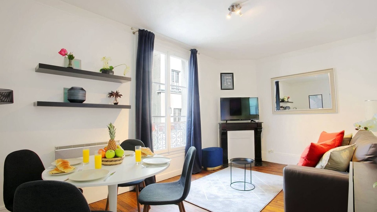 Quartier Sainte-Marguerite Apartment | Chic Bastille 1BR Flat - Paris Republique Area