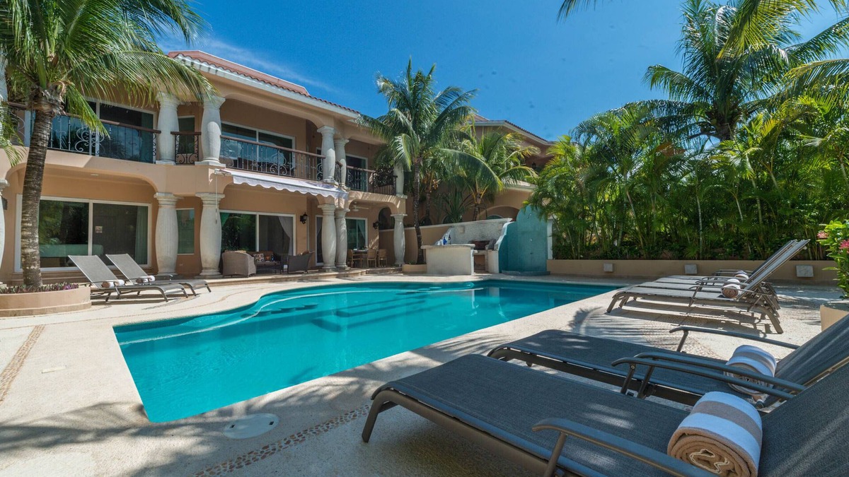Puerto Aventuras Villa | Chic, casual luxury, private, spacious, ideal location minutes walk to the beach