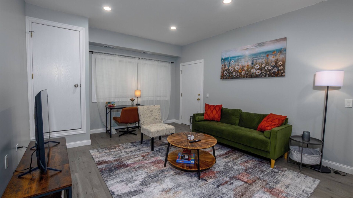 Lower West Side Condo | Chic Chinatown Apt w parking!