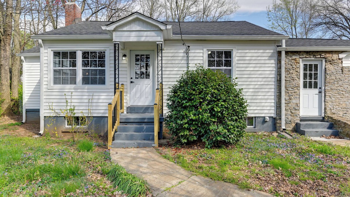 Columbia House | Chic Columbia Home < 2 Mi to Historic Square!