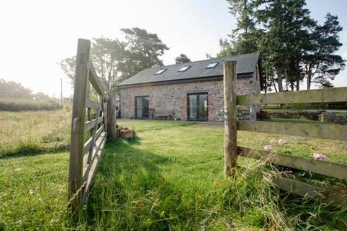 Llandrindod Wells House | Chic cottage near Elan Valley and Builth Wells