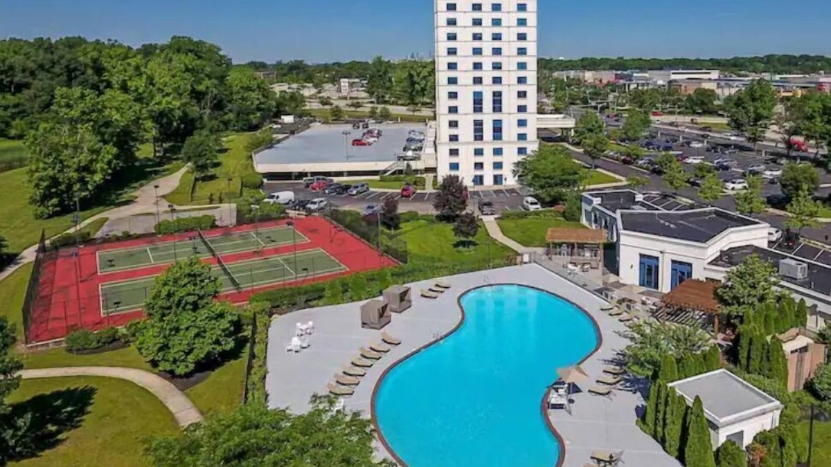 Cherry Hill Apartment | Chic Cozy Condo by Mall W/Queen Bed, Coffee Bar, Game Room & More
