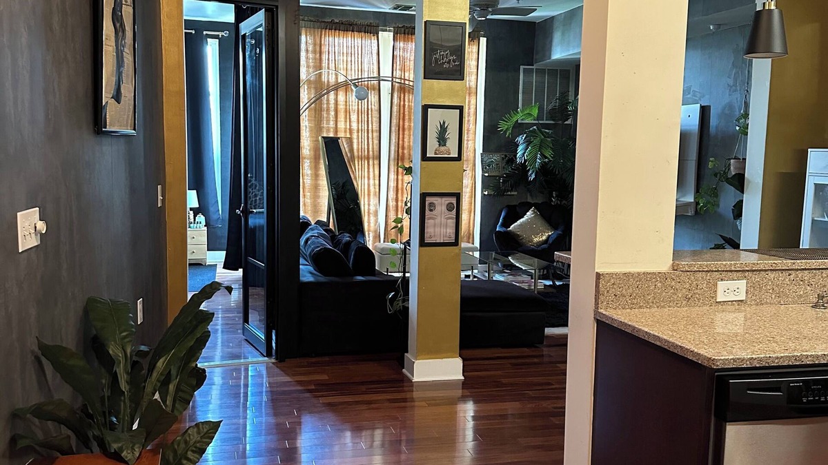 Hackensack River Waterfront Apartment | Chic & Cozy Condo - Ideal for Traveling Professionals - 30 Mins to NYC