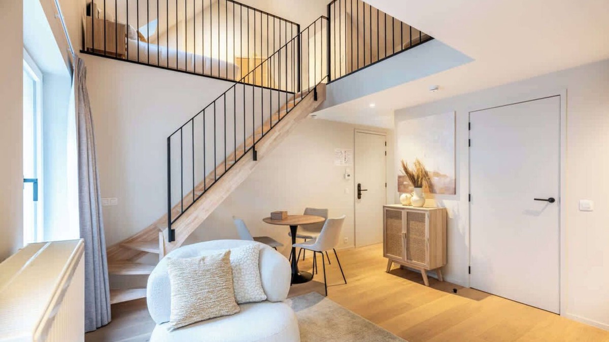Ghent City Centre Apartment | Chic Duplex Studio with City Views Ghent