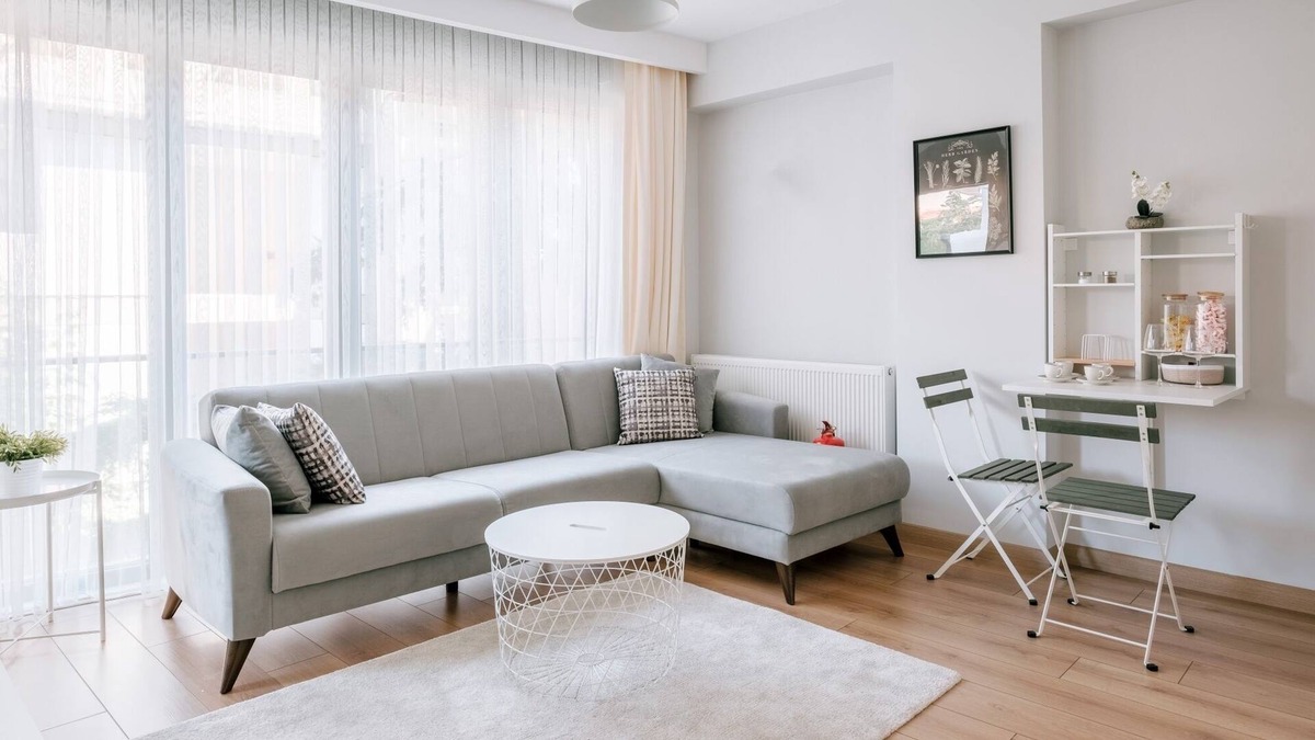 Moda Apartment | Chic Flat w Balcony 5 min to Moda Coast in Kadikoy