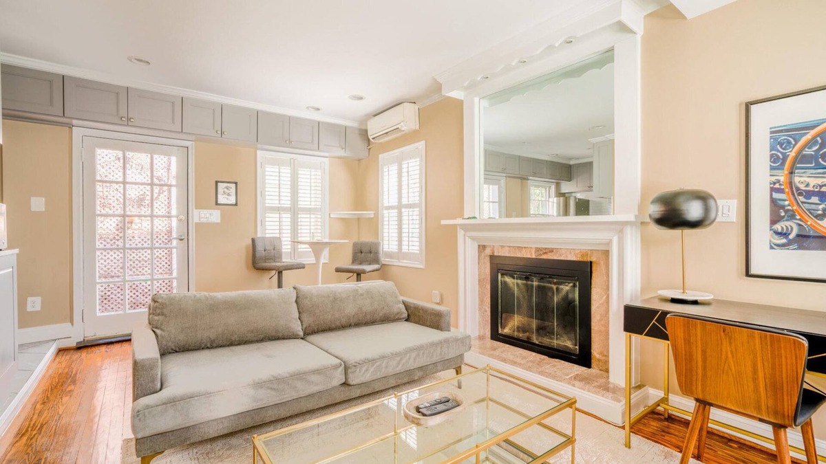 Georgetown House | Chic Georgetown 1BR w/W/D, nr Baseball, Bars & Dining, by Blueground