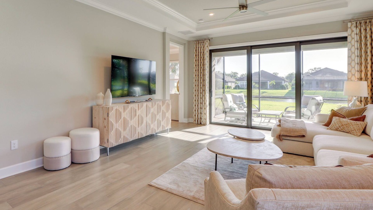 Braden River Villa | Chic Getaway in Bradenton w/Pool Access