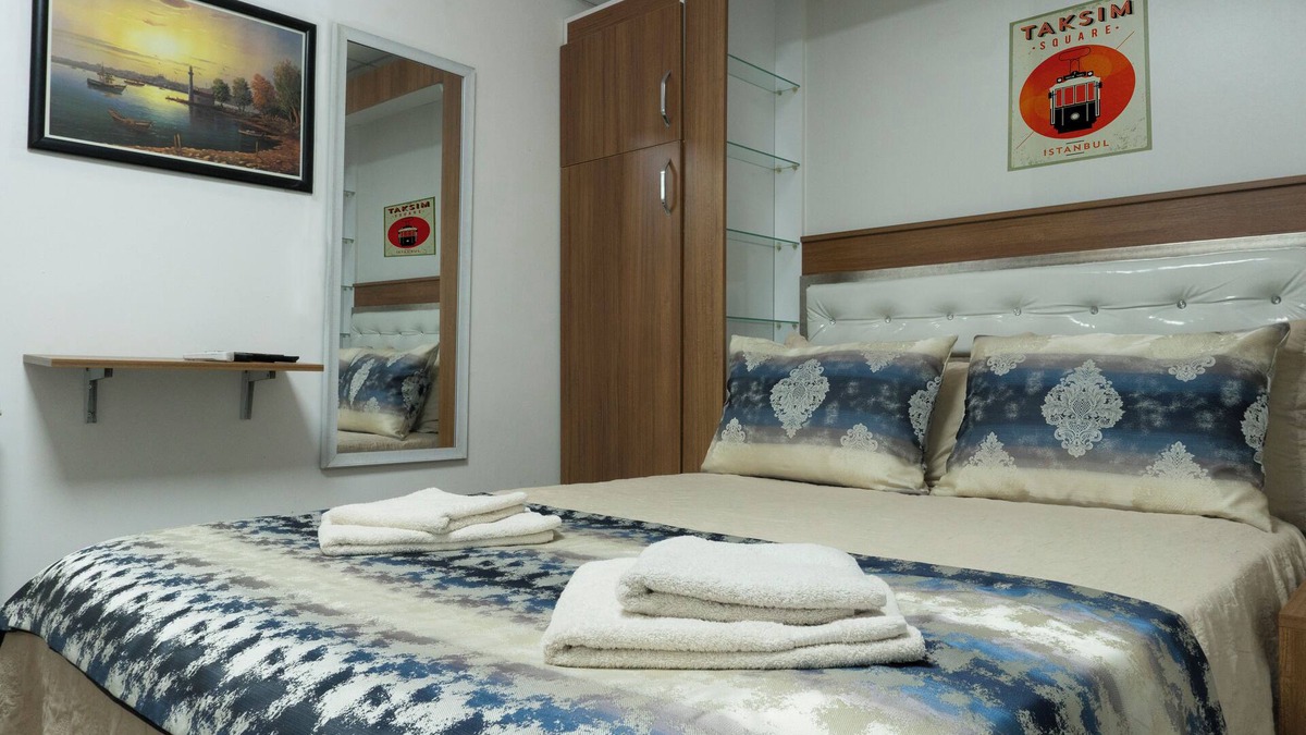 Aksaray Hotel | Chic hotel in fabulous Istanbul with WiFi, AC