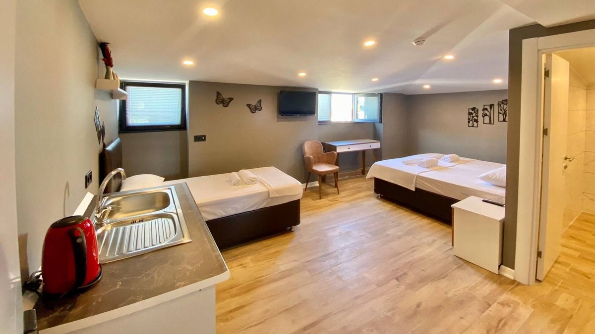 Trabzon Apartment | Chic Hotel Room 5 min to Trabzon Forum