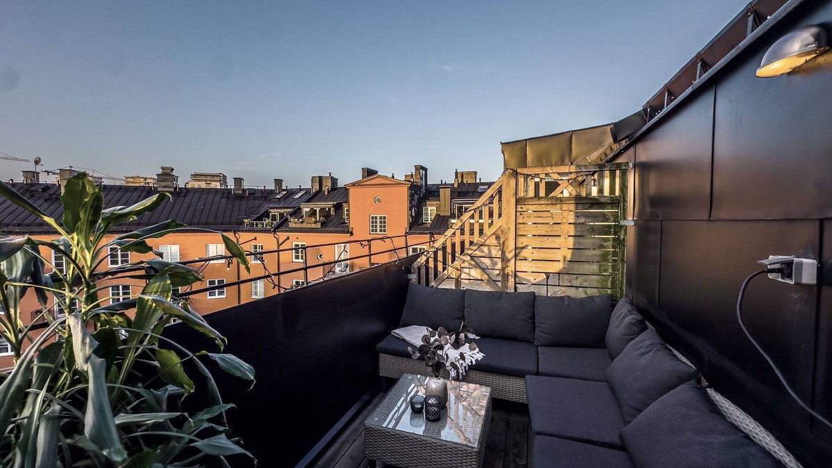 Kungsholmen Apartment | Chic Industrial Loft in Stockholm, Kungsholmen