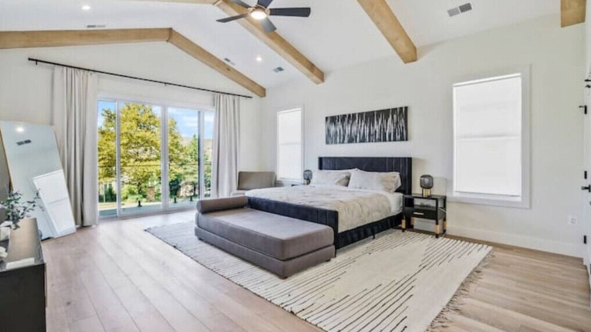 Merrifield House | Chic, Modern, Scandi-Style Home with Movie Theater in the Heart of Fairfax!n