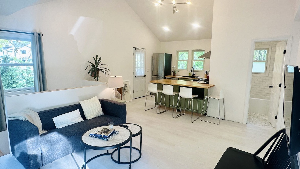 Sag Harbor House | Chic New Cottage in Sag Harbor