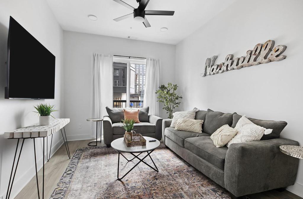East Nashville Apartment | Chic on Main