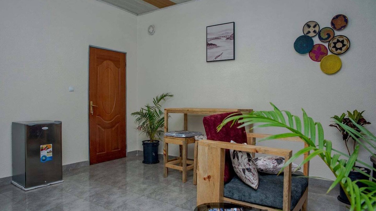 Kigali House | Chic Open Concept Apart | Gate to Kigali