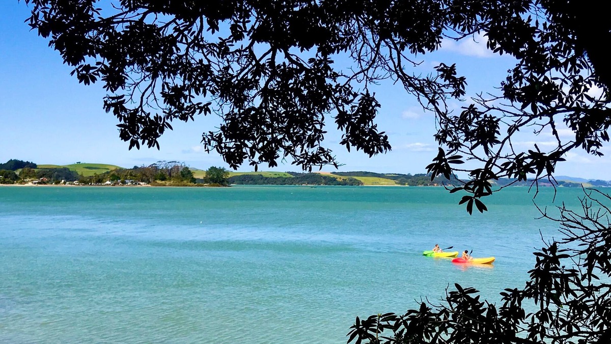 Te Tii Cottage | Chic, private, stunning views of the Bay of Islands