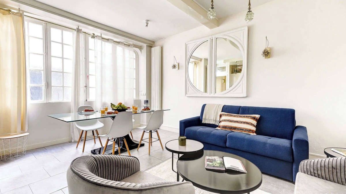 6th Arrondissement Apartment | Chic Saint-Germain 1BR Apartment for 4 Guests