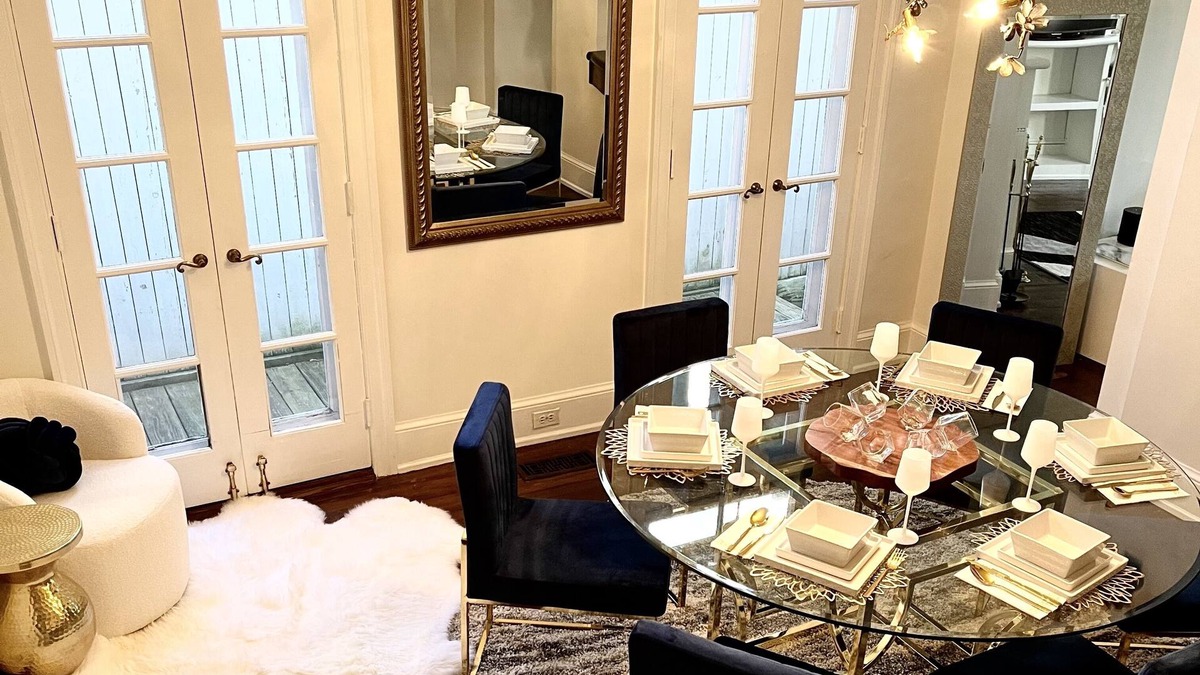 Georgetown House | Chic Serene Historic Home by Georgetown Waterfront - 1.3 miles to White House