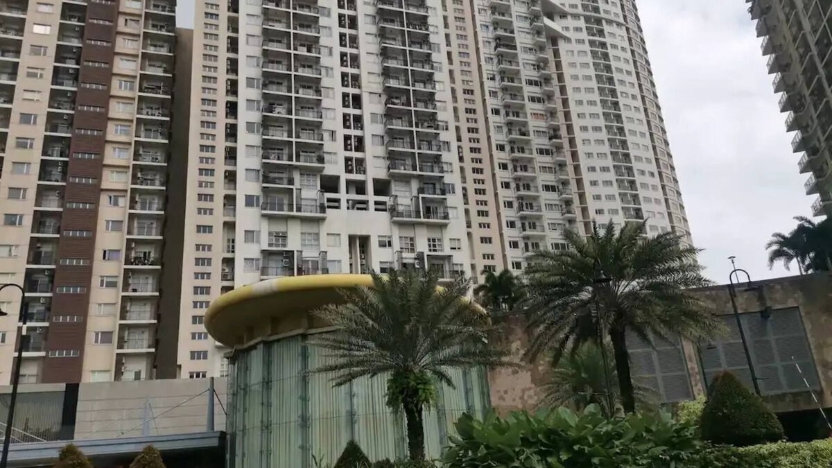 Bagumbayan Condo | Chic stay @ Eastwood fun getaway for the family!