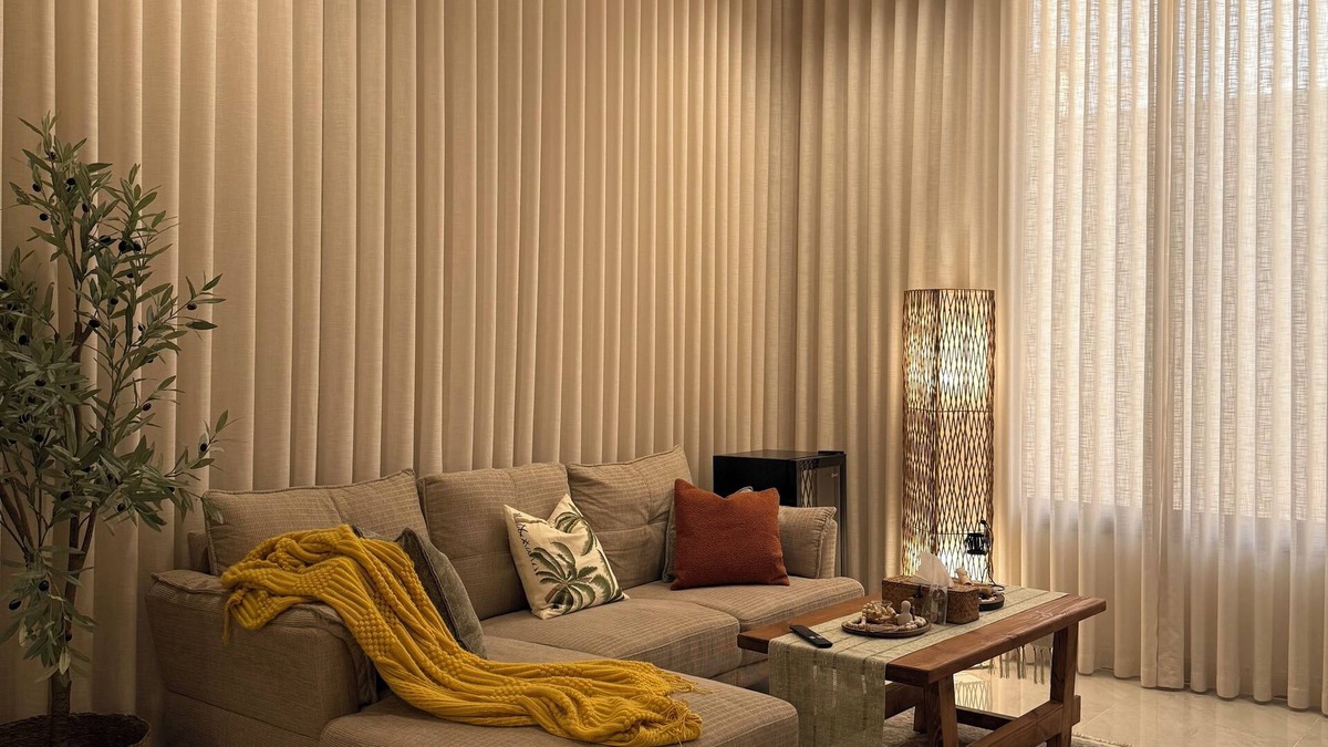 Al Khobar Apartment | Chic Studio With Private Garage & Self Check-in