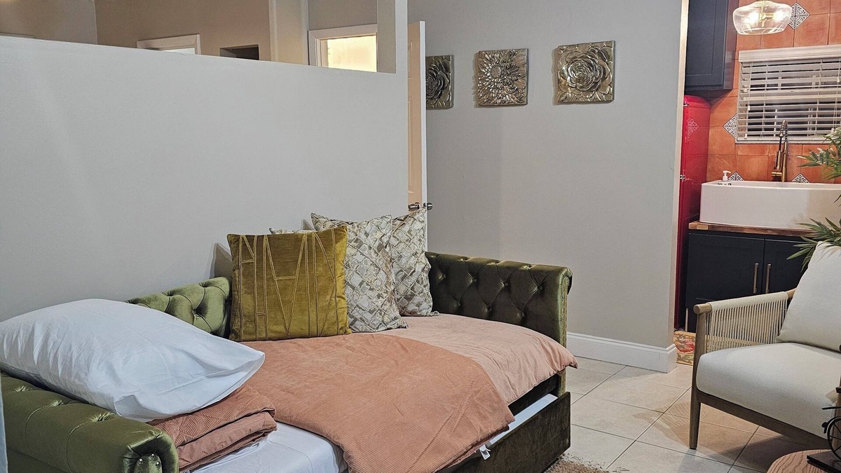 Cutler Bay Apartment | Chic studio with WiFi and AC in superb Cutler Bay