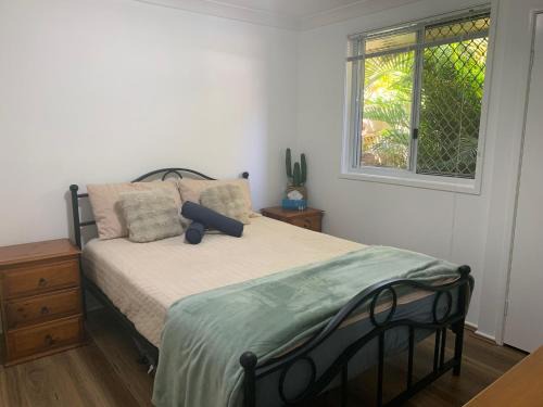Mount Colah House | Chic stylish King Bedroom
