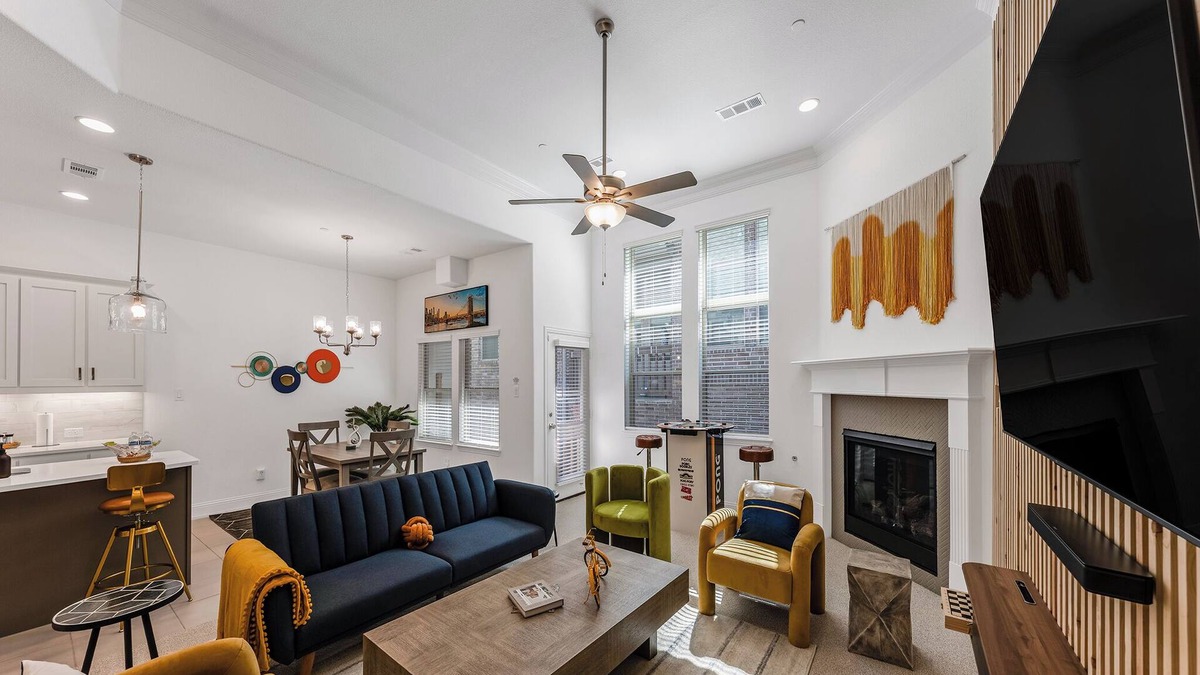 Lewisville House | Chic Townhome: Arcade Games, EV Charging, Putting Green, & Luxury Decor!
