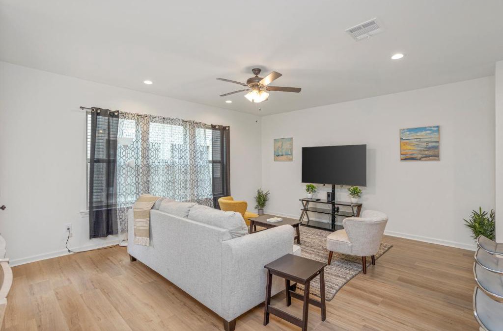 Highlands - Perkins House | Chic Townhouse by LSU