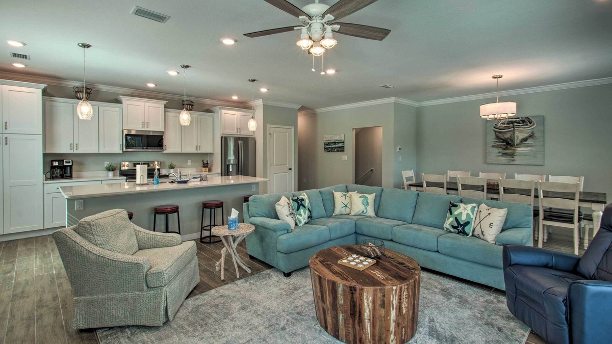 Ono Island Villa | Chic Villa w/ Pool Access, Boardwalk to Beach!