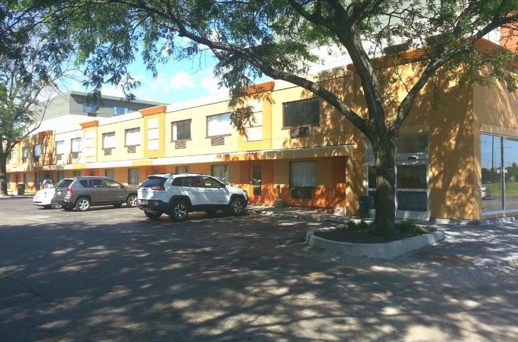 Indian Village Hotel | Chicago Lakeshore Hotel