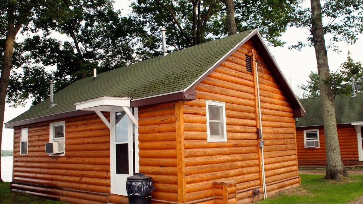 Chief Lake Cabin | Chief Lake Lodge Resort Cabin #4