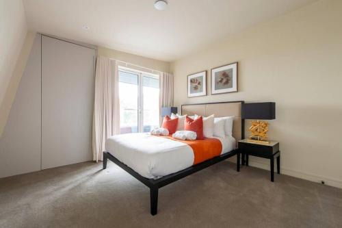 Chigwell Apartment | Chigwell 1BR + Study Escape