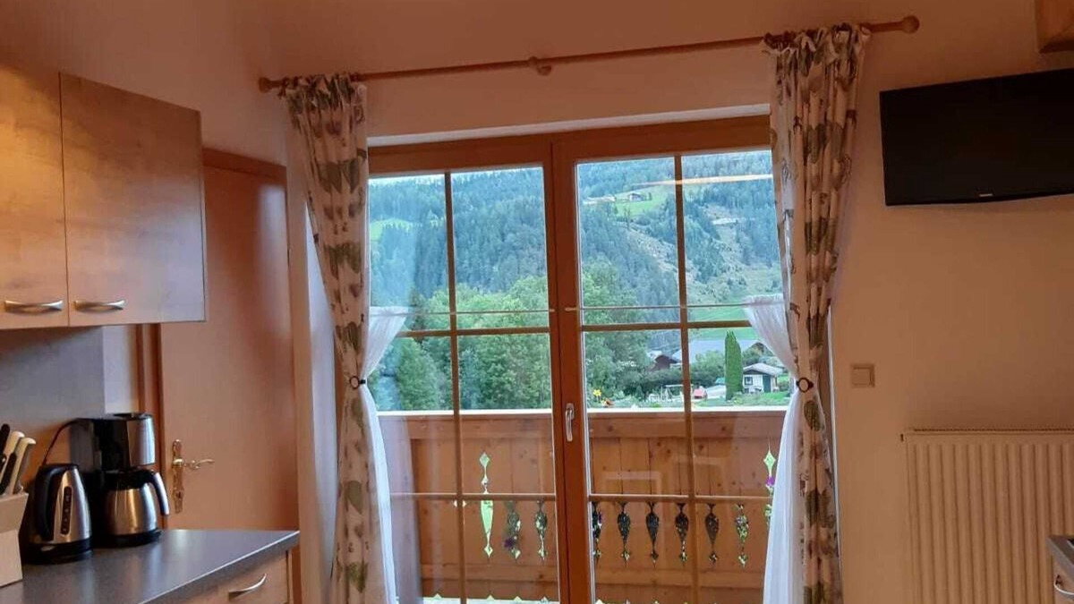 Forstau Apartment | Children's apartment at the organic farm ENZIAN