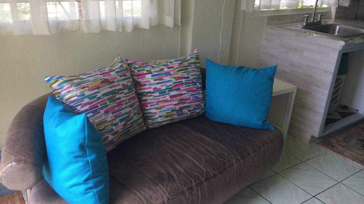 Harrismith Apartment | Chill out and Live Like A Local - Budget Friendly Accommodation!