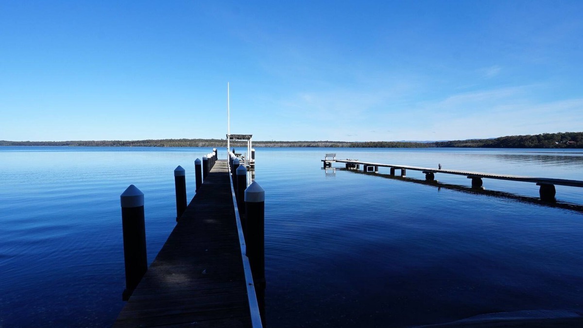 Basin View House | Chill Out at the Basin by Experience Jervis Bay