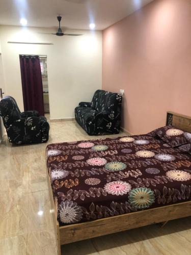 Mopidevi House | Chinmayi Guesthouse