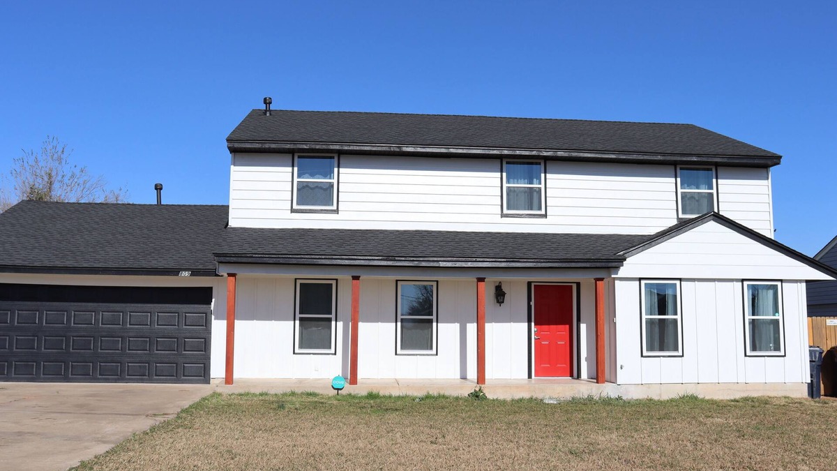 Oklahoma City House | Chisholm Creek by Top golf 3