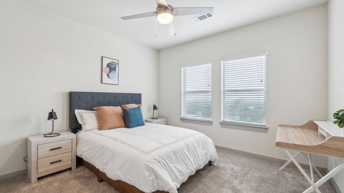 Cleburne Apartment | Chisholm Trace 1234 I Spacious 1 Bed 1 Bath