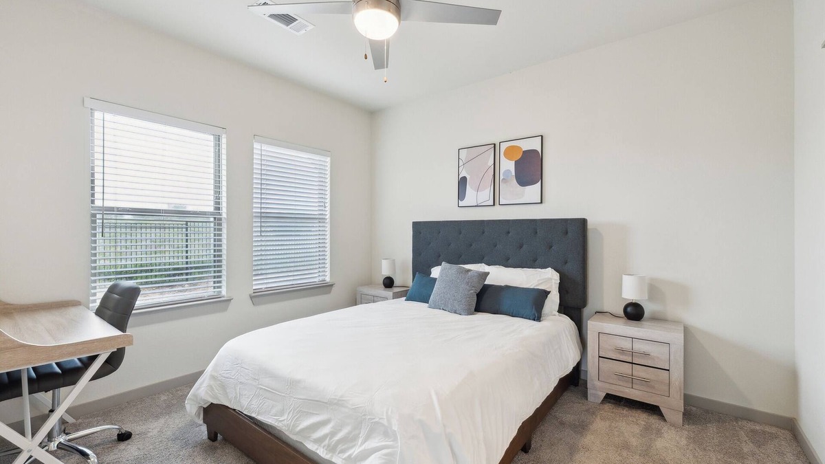 Cleburne Apartment | Chisholm Trace 222 I Comfy 2 Bed 2 Bath