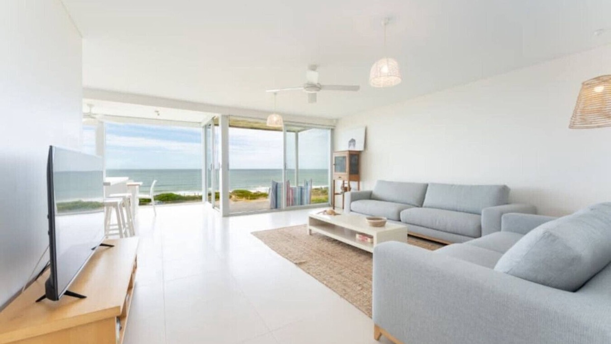 Hayborough Apartment | Chiton On The Rocks- Breathtaking Views- Free WIFI