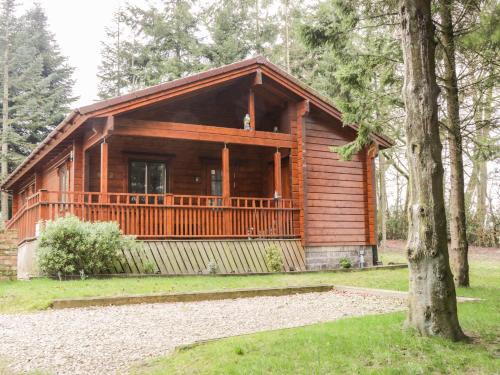 Cropton House | Chloe's Lodge